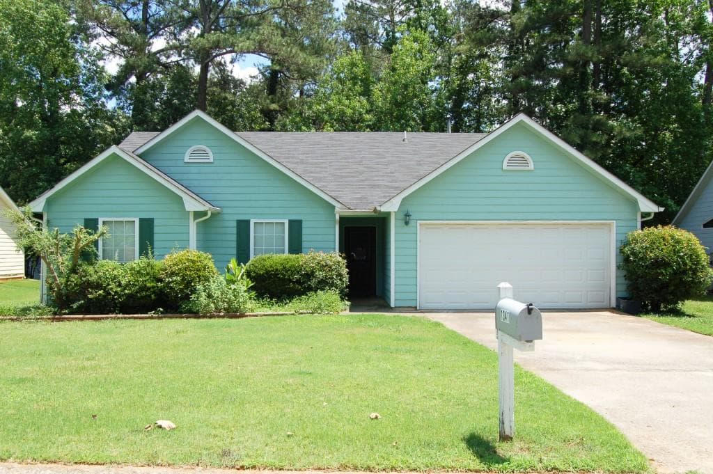 3 bedroom, 1,616 sq ft single family residence sold at 1341 Bailing Drive, Lawrenceville, GA 30043