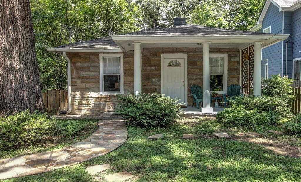 2 bedroom, 816 sq ft single family residence sold at 67 Russell Street, Atlanta, GA 30317