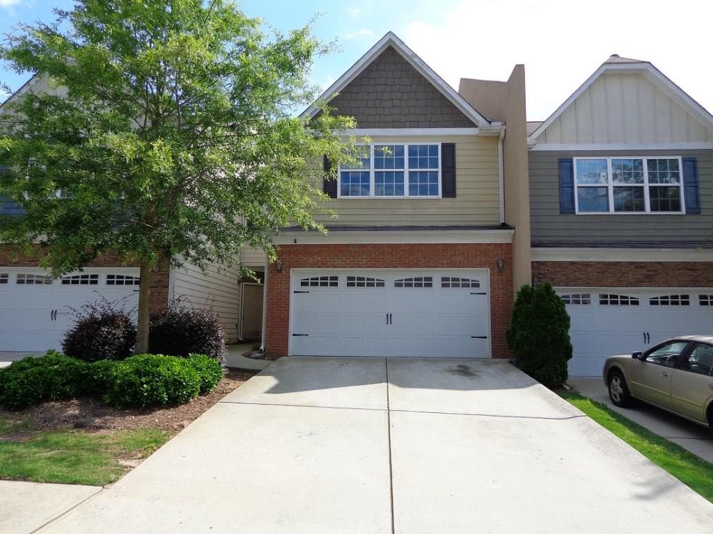 3 bedroom, 2,346 sq ft townhouse sold at 1681 Tailmore Lane, Lawrenceville, GA 30043