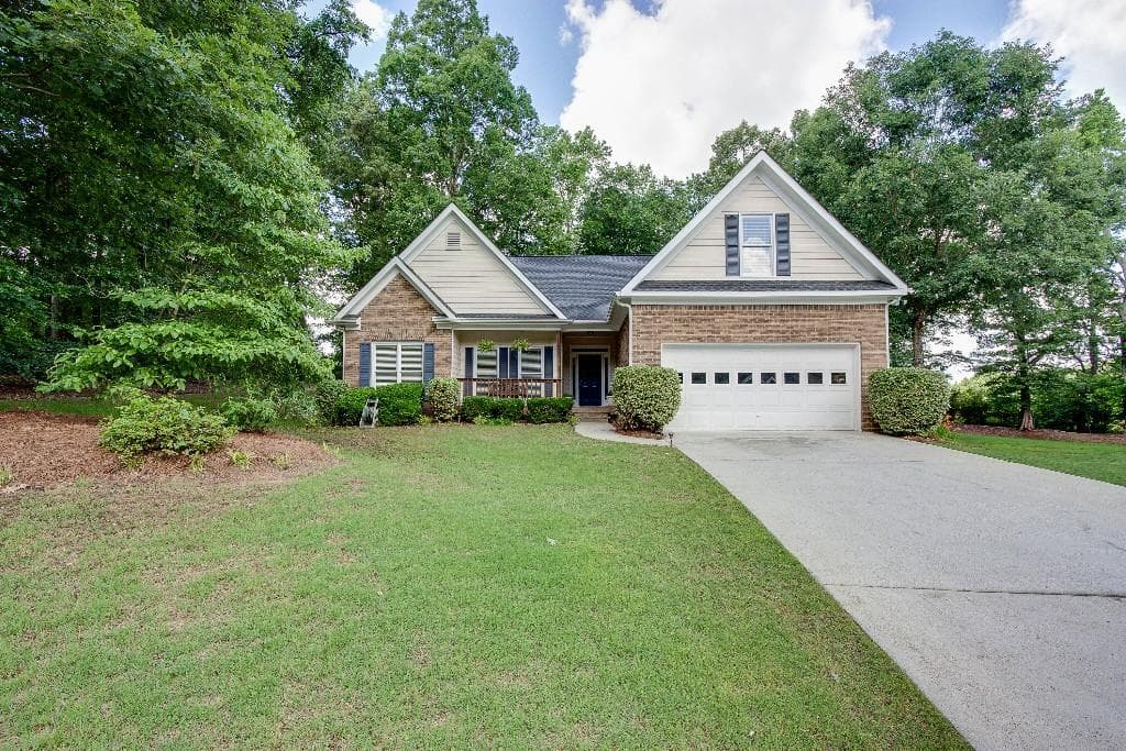 3 bedroom single family residence sold at 1890 Country Crest Way, Dacula, GA 30019