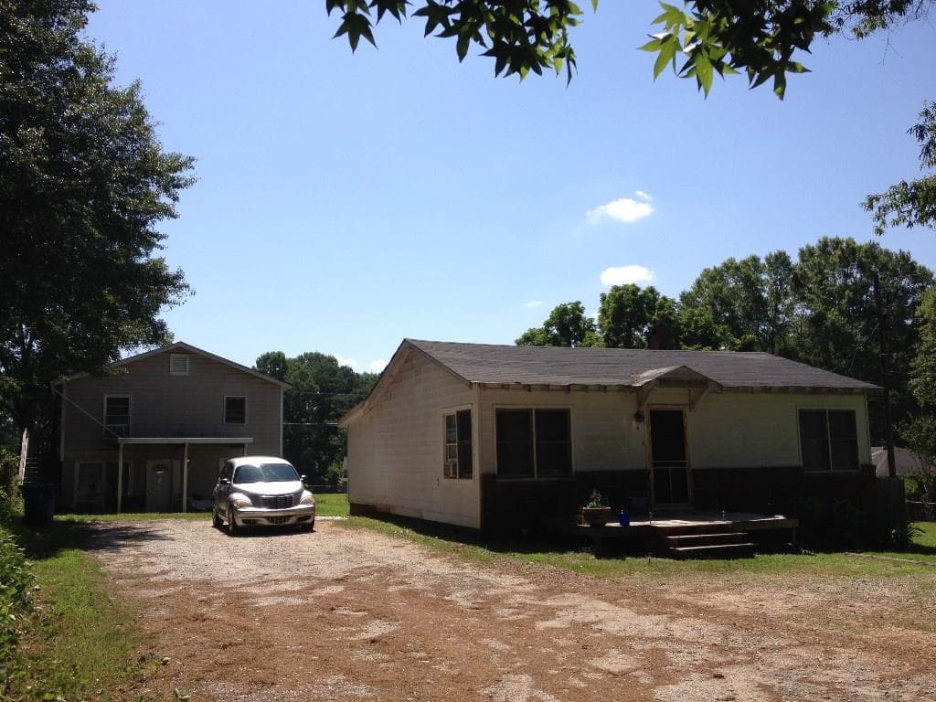 triplex sold at 6095 A B&C Mulberry Street, Austell, GA 30168