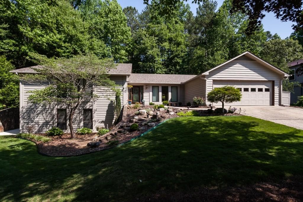 4 bedroom single family residence sold at 4276 Revere Circle, Marietta, GA 30062