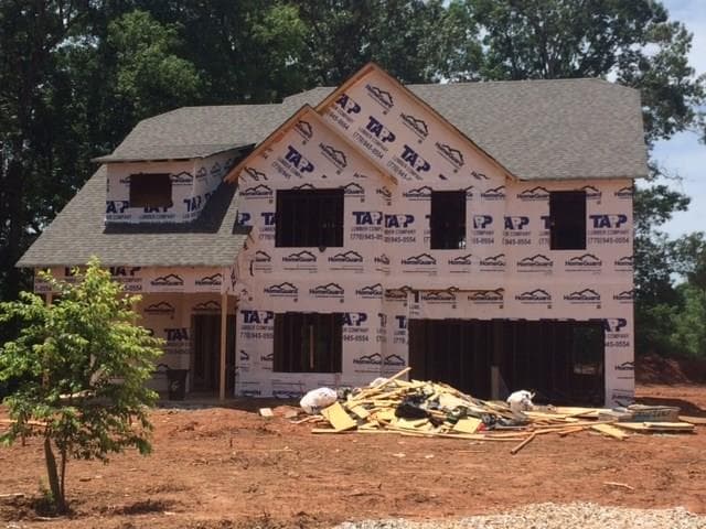 5 bedroom, 3,100 sq ft single family residence sold at 1515 Ronald Reagan Lane, Jefferson, GA 30549