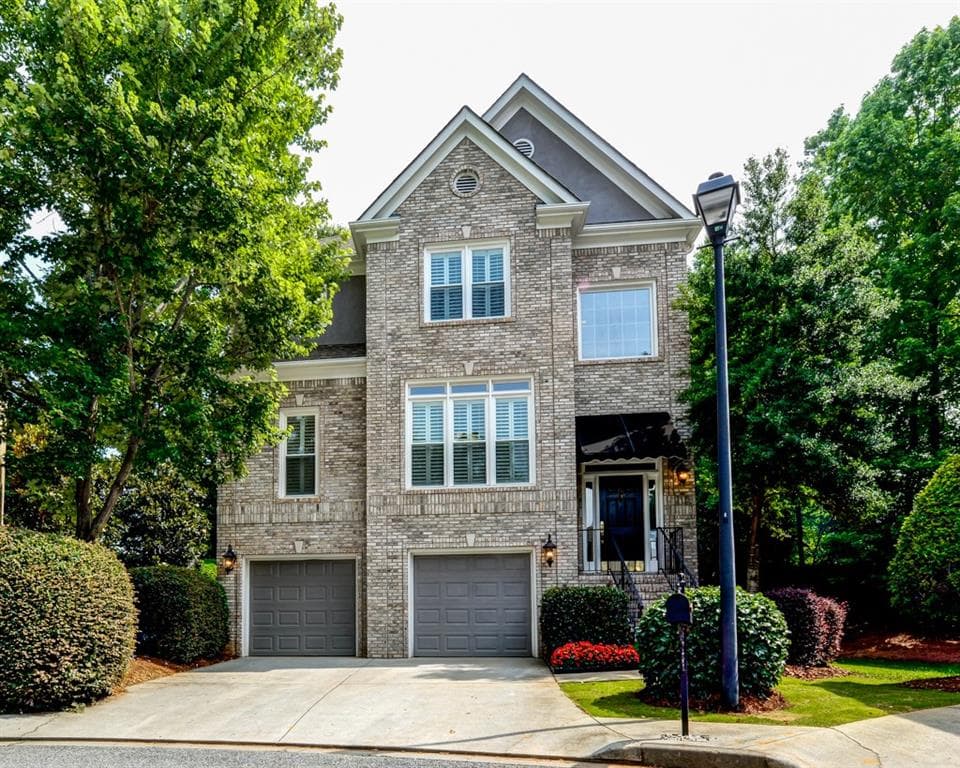 1129 Gavinwood Place, Decatur, GA 30033 — most recent listing photo