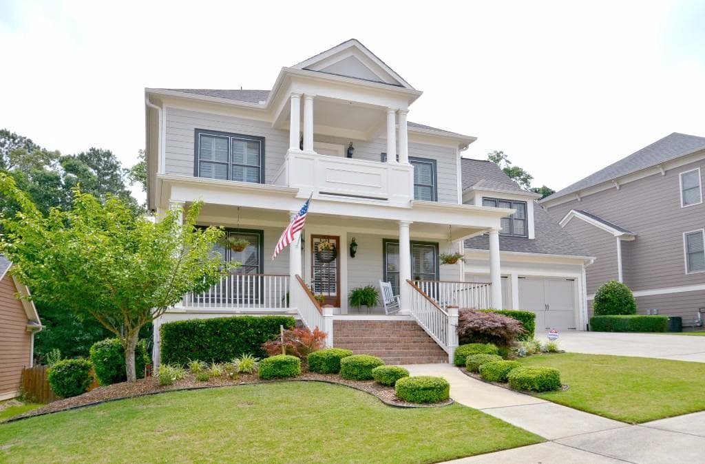 5 bedroom, 3,403 sq ft single family residence sold at 1004 Woodbury Road, Canton, GA 30114