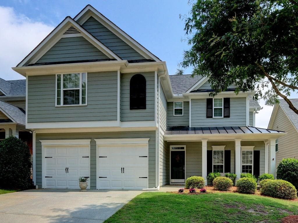 4 bedroom, 2,200 sq ft single family residence sold at 614 Hidden Close, Woodstock, GA 30188