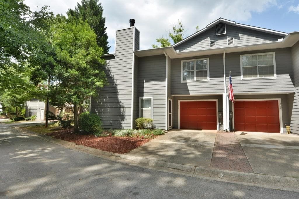 3 bedroom condominium sold at 1019 KNIGHTS BRIDGE Court, Norcross, GA 30093