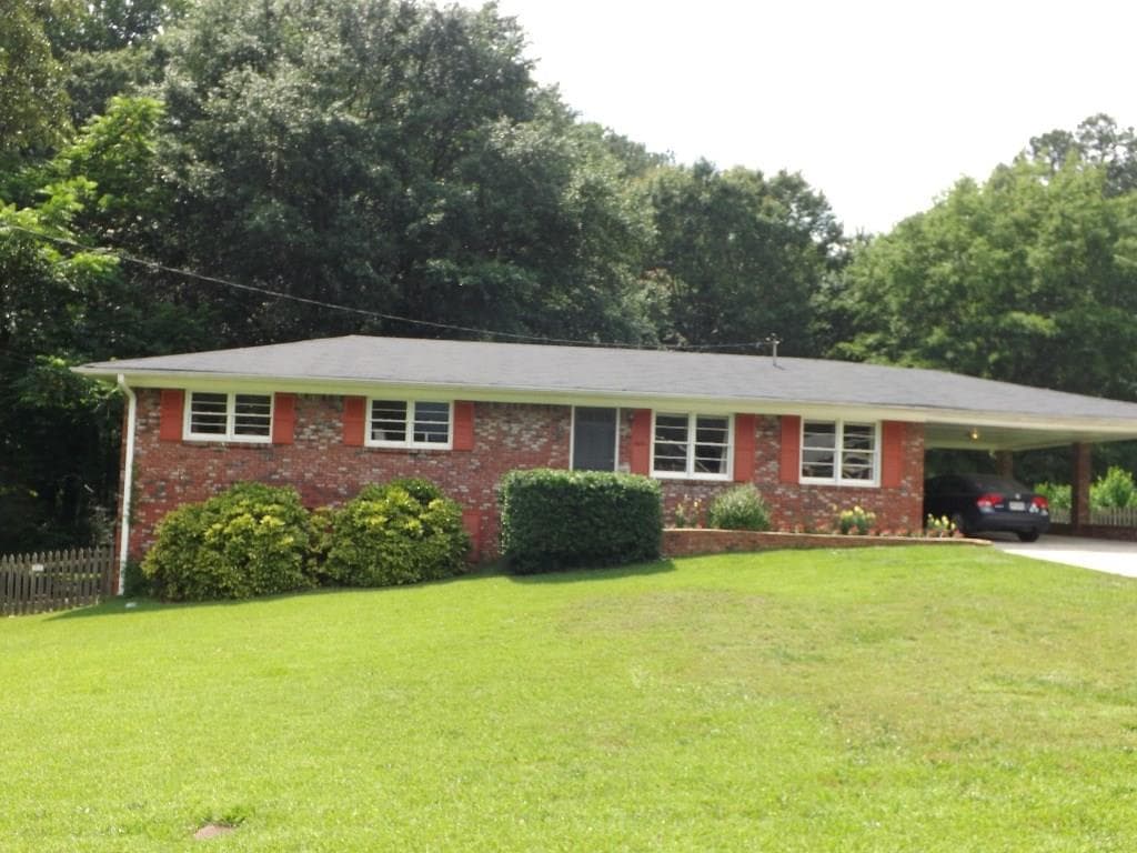 3 bedroom single family residence sold at 3177 Vandiver Drive, Marietta, GA 30066