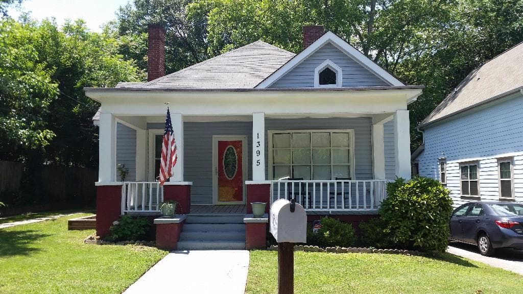 1395 Everhart Street, Atlanta, GA 30310 — most recent listing photo