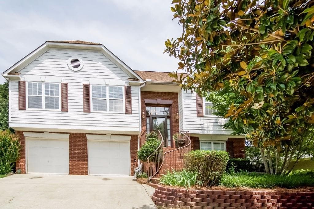 2935 Northcliff Drive, Suwanee, GA 30024 — most recent listing photo