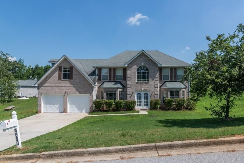 4 bedroom, 2,904 sq ft single family residence sold at 4690 Brandi Bay, Lithonia, GA 30038