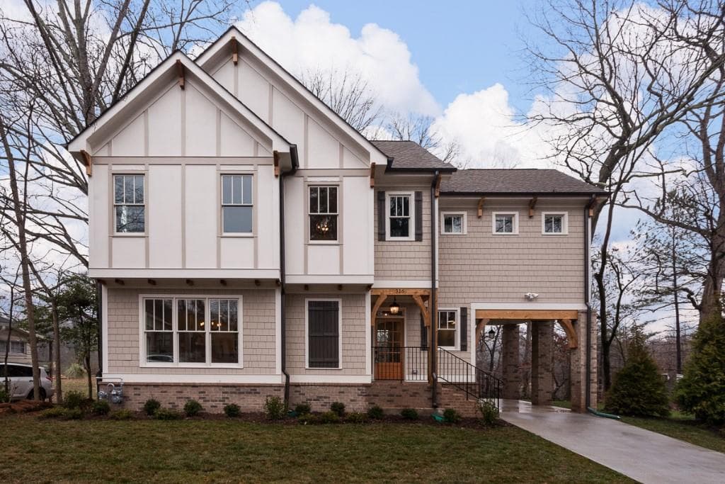 316 East Lake Drive, Decatur, GA 30030 — most recent listing photo