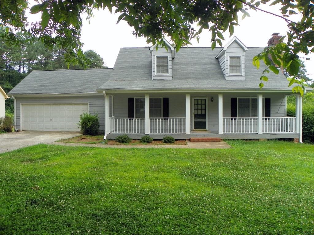 3885 Laurel Falls Drive, Snellville, GA 30039 — most recent listing photo