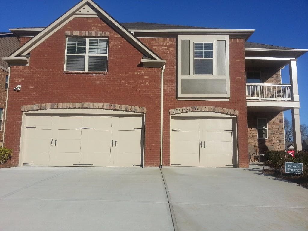 6 bedroom single family residence sold at 1610 Winning Colors Court, Suwanee, GA 30024