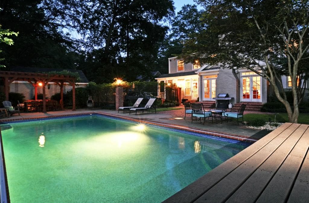 5 bedroom, 3,972 sq ft single family residence sold at 1630 W Sussex Road, Atlanta, GA 30306