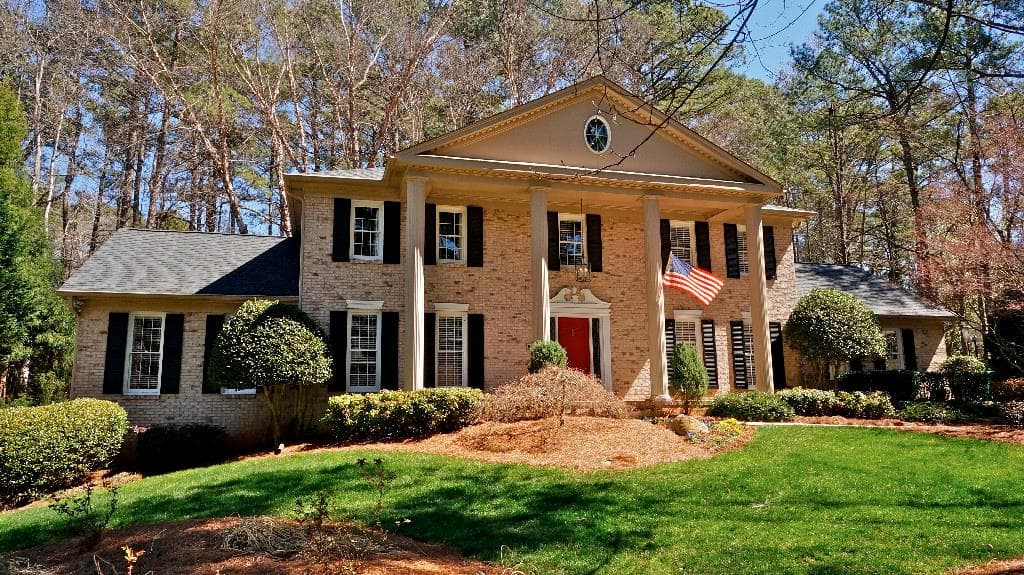 6 bedroom, 3,429 sq ft single family residence sold at 1772 Tilling Way, Stone Mountain, GA 30087