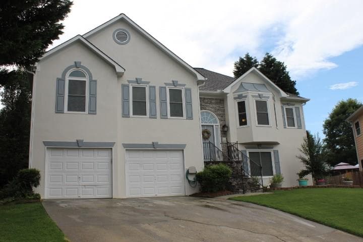 5 bedroom, 2,613 sq ft single family residence sold at 1875 Clear Springs Lane, Lawrenceville, GA 30043