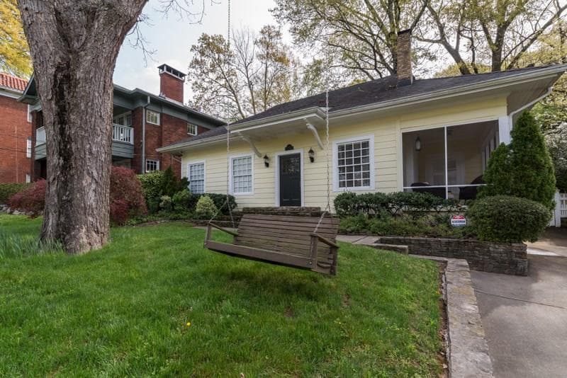 3 bedroom, 1,790 sq ft single family residence sold at 909 Rosedale Road, Atlanta, GA 30306