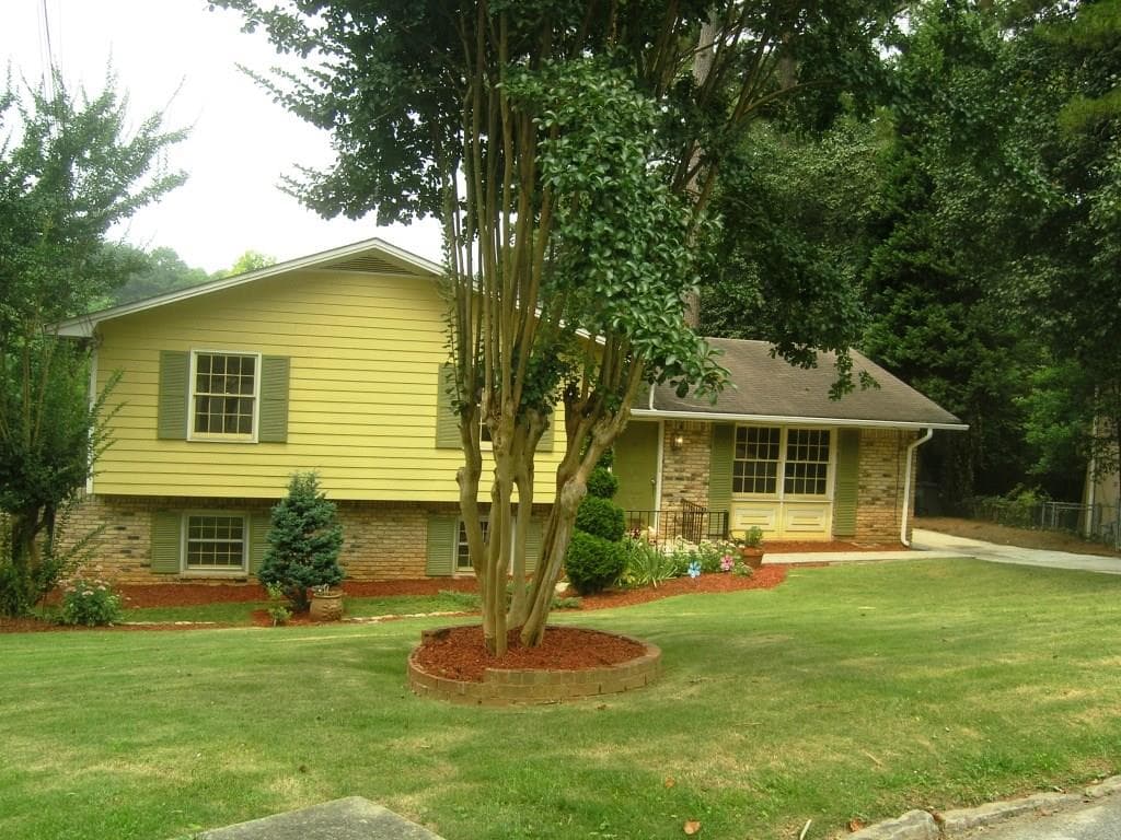 4 bedroom, 1,806 sq ft single family residence sold at 2738 Pioneer Court, Atlanta, GA 30341