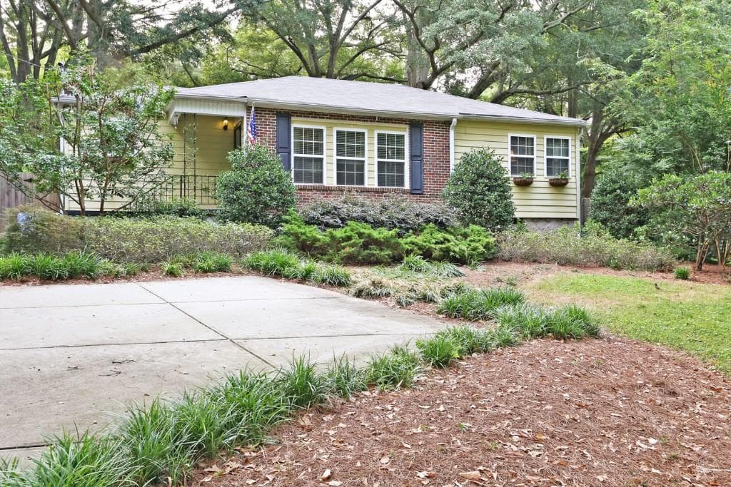 3 bedroom single family residence sold at 1080 N Carter Road, Decatur, GA 30030