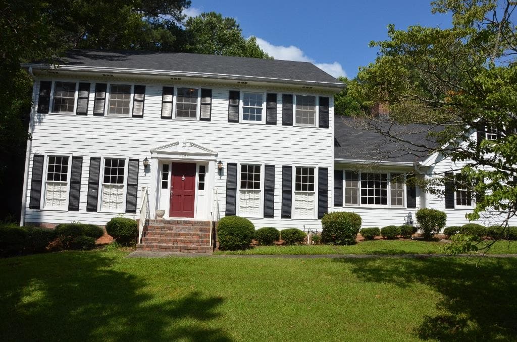 7525 Spalding Lane, Sandy Springs, GA 30350 — most recent listing photo