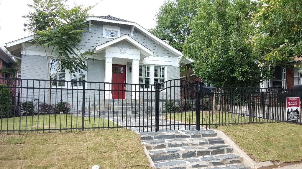 3 bedroom, 1,556 sq ft single family residence sold at 1020 Greenwood Avenue, Atlanta, GA 30306