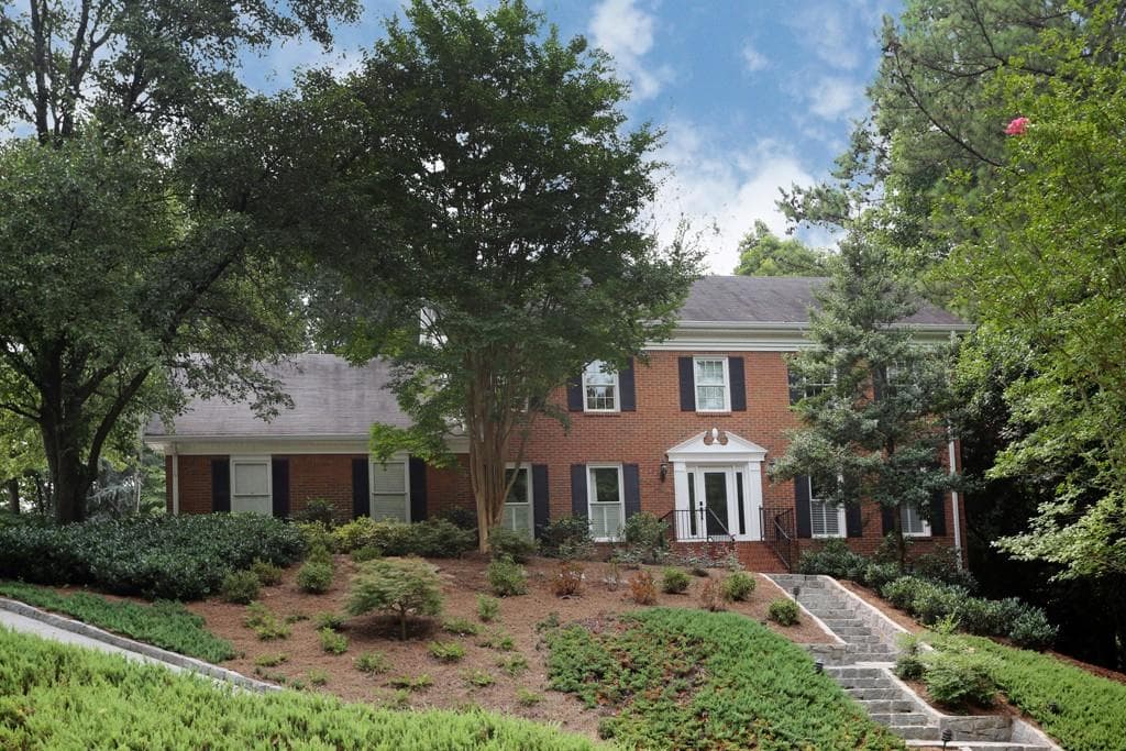 5 bedroom, 3,248 sq ft single family residence sold at 5445 Shiver Summit, Atlanta, GA 30342