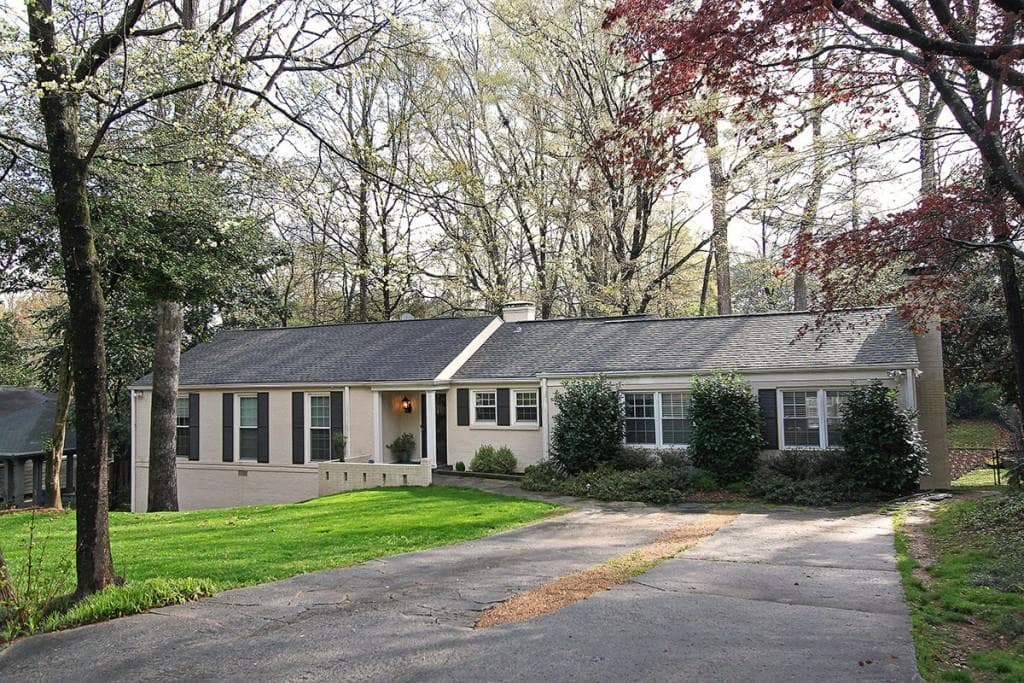 3 bedroom, 1,847 sq ft single family residence sold at 1851 Colland Drive, Atlanta, GA 30318