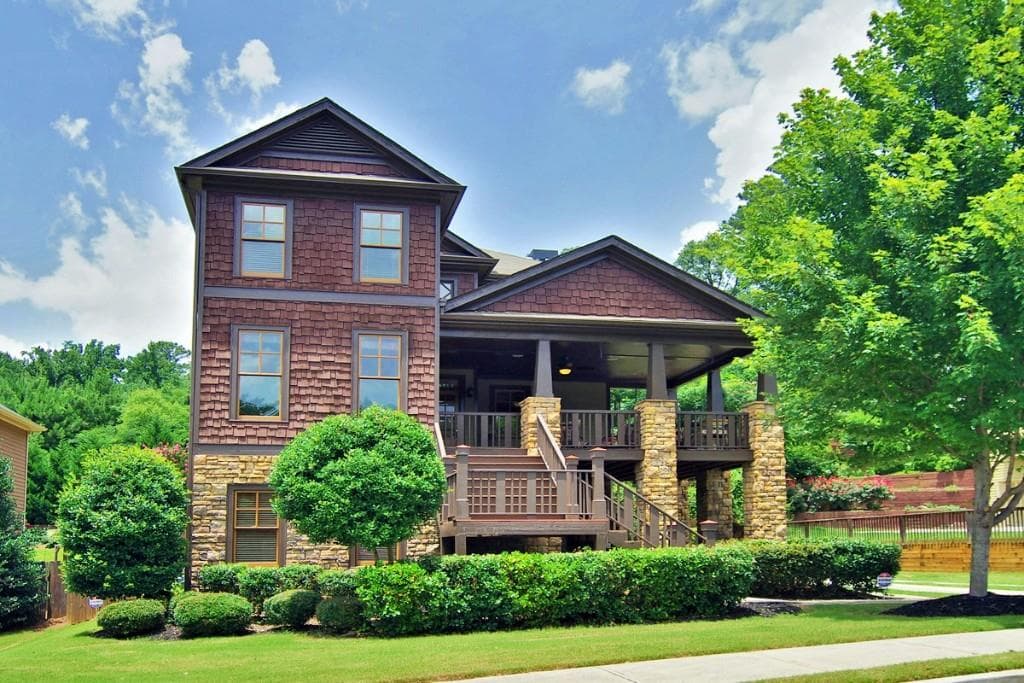 3 bedroom, 2,520 sq ft single family residence sold at 2533 Kickerillo Way, Atlanta, GA 30316