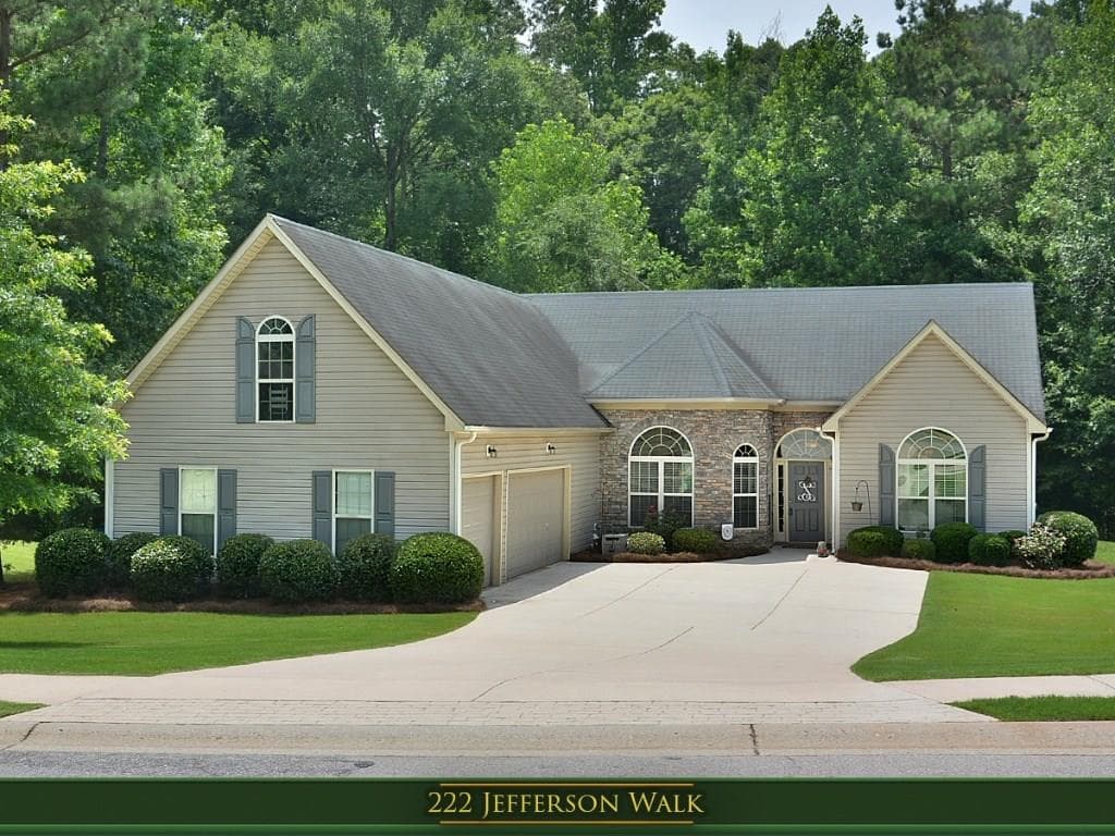 3 bedroom, 2,372 sq ft single family residence sold at 222 Jefferson Walk Circle, Jefferson, GA 30549