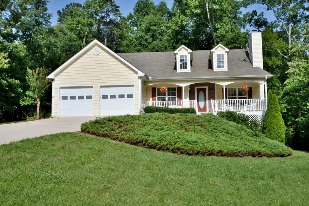 128 E Windsor Way, Dawsonville, GA 30534 — most recent listing photo