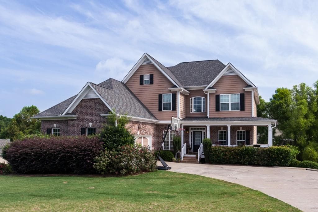 6620 Wesley Trail Hollow, Cumming, GA 30028 — most recent listing photo