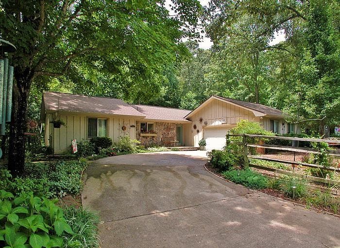 11 Westview Drive, Dahlonega, GA 30533 — most recent listing photo