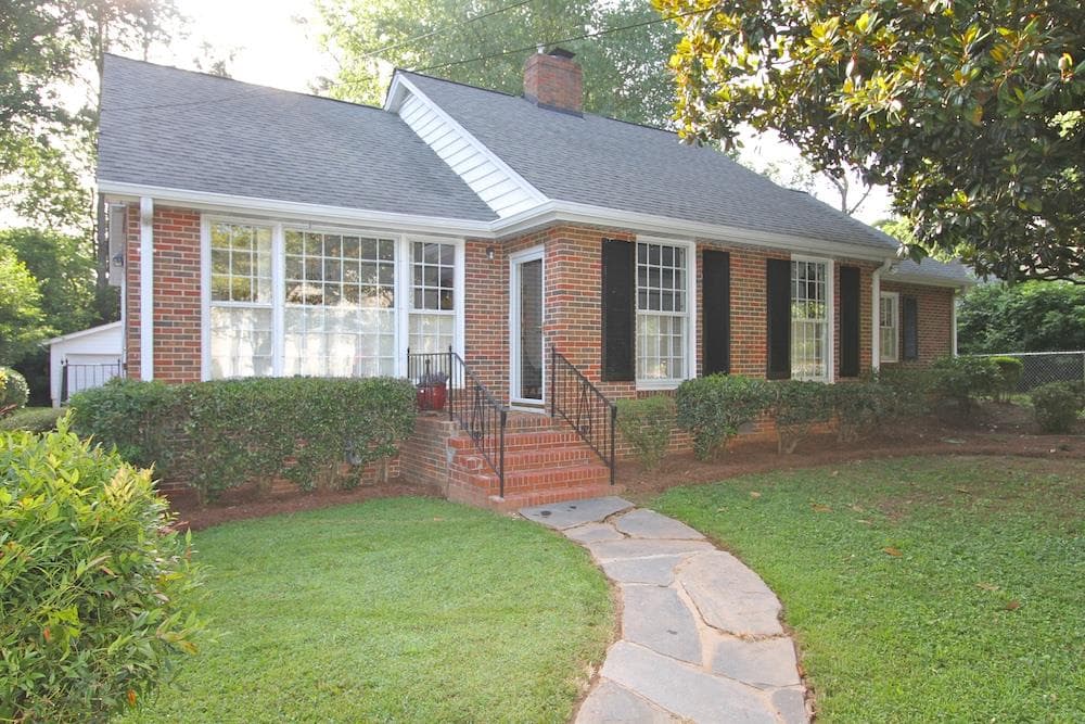 6 bedroom, 2,374 sq ft single family residence sold at 1803 Westminster Way, Atlanta, GA 30307