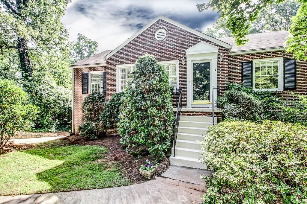 4 bedroom, 2,088 sq ft single family residence sold at 1455 Briarcliff Road, Atlanta, GA 30306