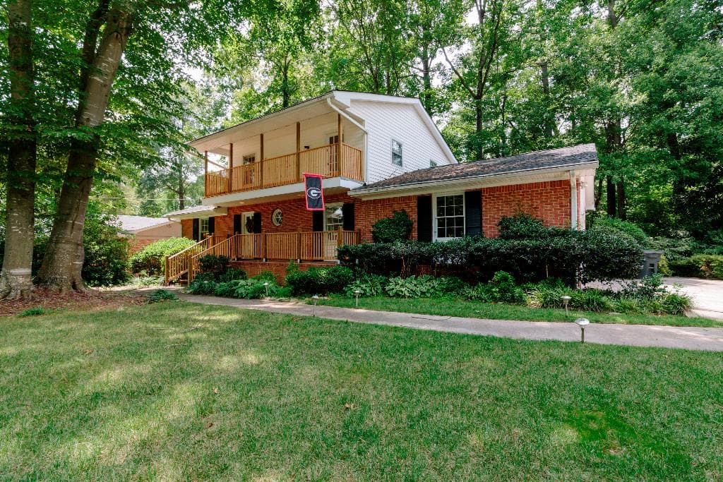 4714 Cambridge Drive, Dunwoody, GA 30338 — most recent listing photo