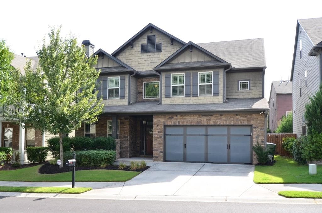 5 bedroom, 3,059 sq ft single family residence sold at 2087 Old Georgian Terrace, Atlanta, GA 30318