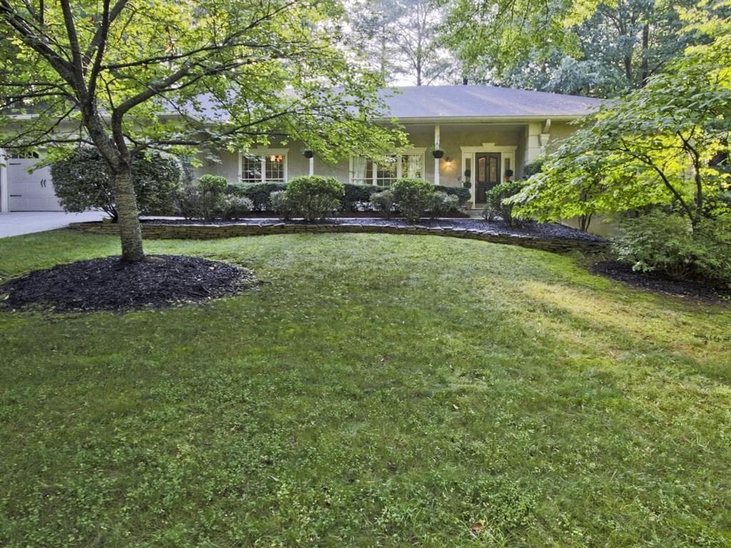 7115 Northgreen Drive, Sandy Springs, GA 30328 — most recent listing photo