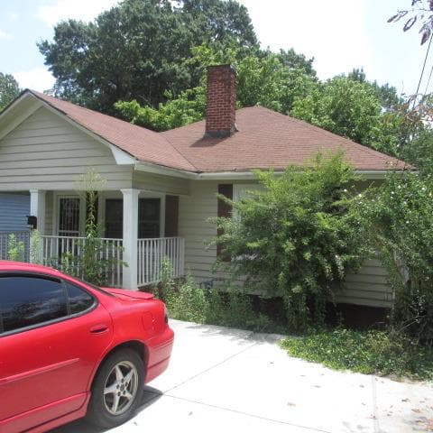 2 bedroom, 1,059 sq ft single family residence sold at 1062 Mayson Turner Road, Atlanta, GA 30314