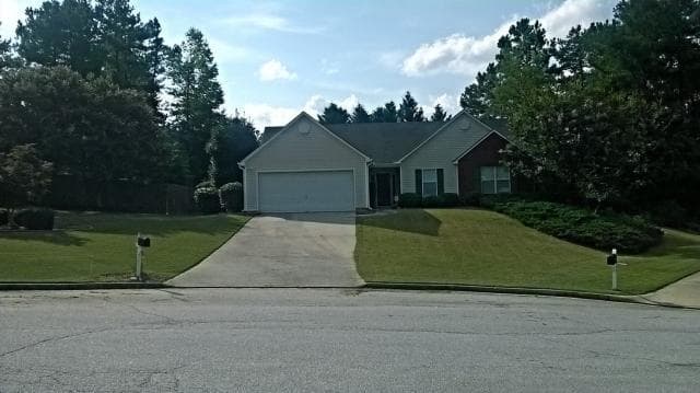 1424 Victoria Place Court, Loganville, GA 30052 — most recent listing photo