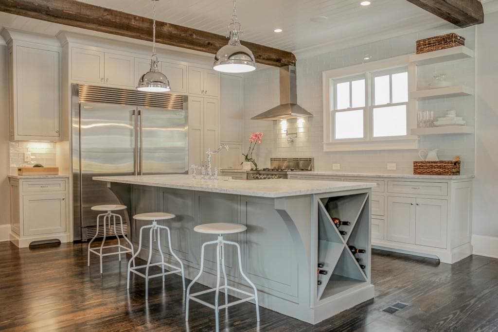 5 bedroom, 1,984 sq ft single family residence sold at 1308 N Morningside Drive, Atlanta, GA 30306