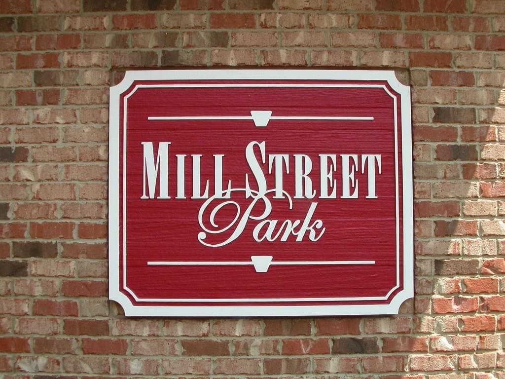 2 bedroom, 1,293 sq ft condominium sold at 210 CREEK VIEW Lane 210, Roswell, GA 30075