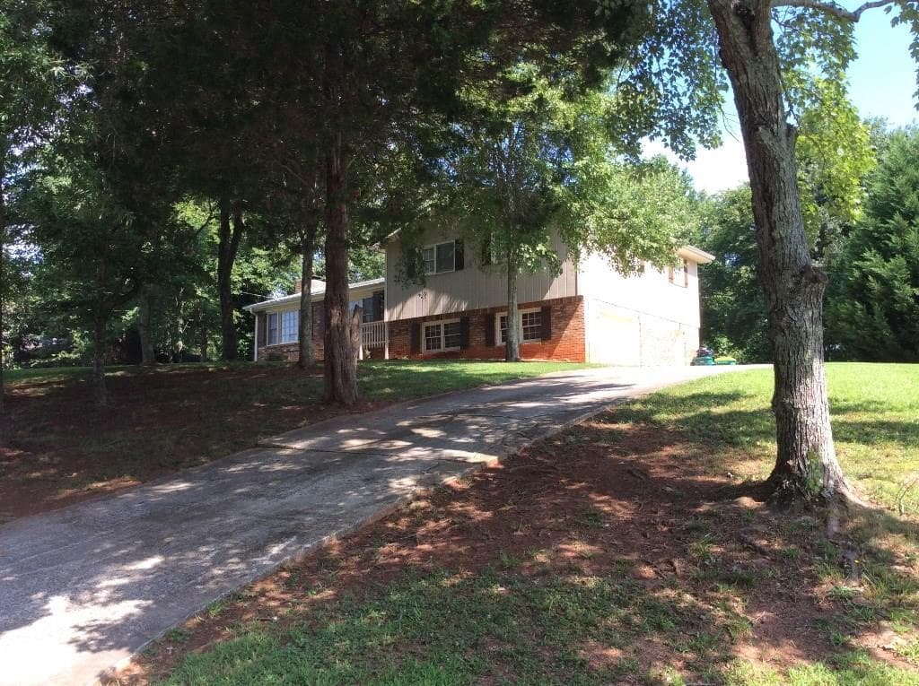 310 Cardinal Drive, Woodstock, GA 30188 — most recent listing photo