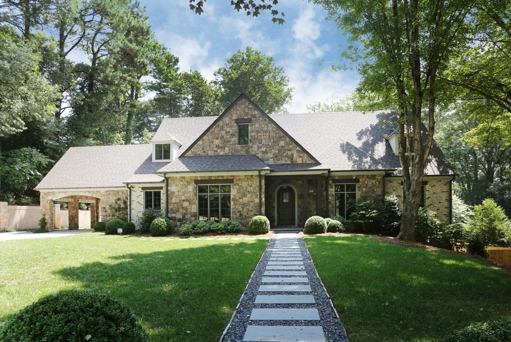 6 bedroom, 6,460 sq ft single family residence sold at 274 Blanton Road, Atlanta, GA 30342