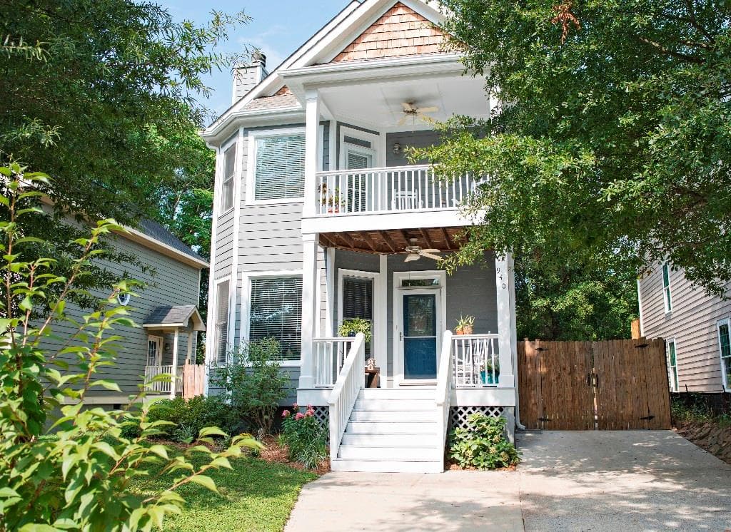 3 bedroom, 2,392 sq ft single family residence sold at 940 Herndon Street, Atlanta, GA 30318