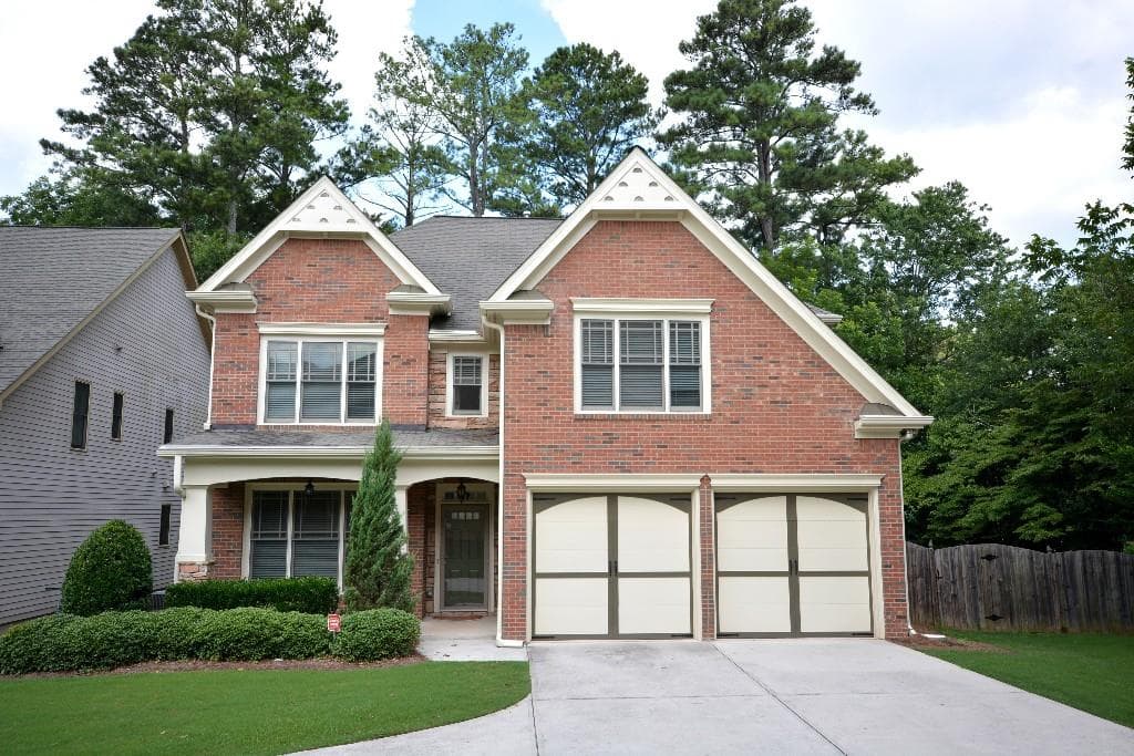 4 bedroom, 3,165 sq ft single family residence sold at 4229 Idlewood Parc Court, Tucker, GA 30084