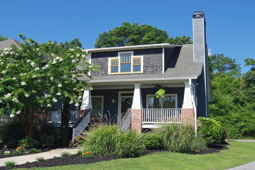 3 bedroom, 1,568 sq ft single family residence sold at 1305 Benteen Park Drive, Atlanta, GA 30315