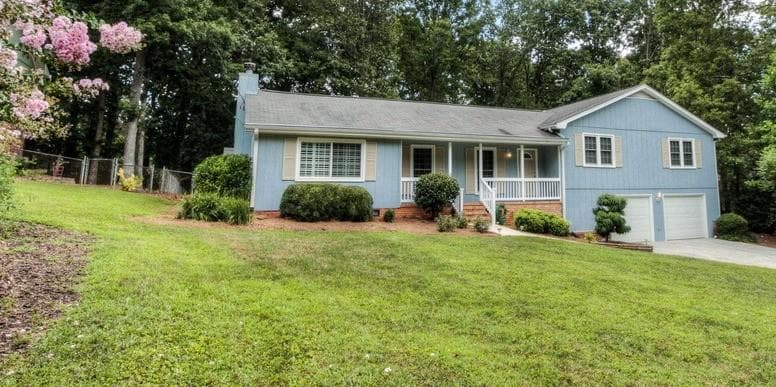 3 bedroom, 2,191 sq ft single family residence sold at 2914 Carolyn Street, Marietta, GA 30062