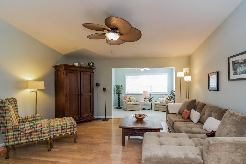 2 bedroom, 1,392 sq ft condominium sold at 1468 Briarwood Road 1103, Brookhaven, GA 30319