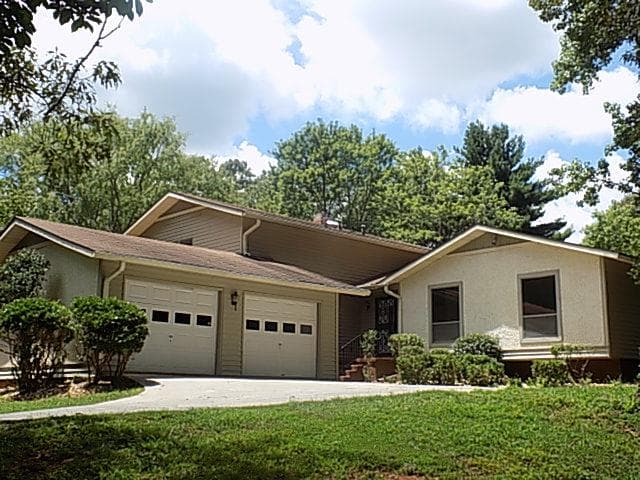 4129 Valley Brook Road, Snellville, GA 30039 — most recent listing photo